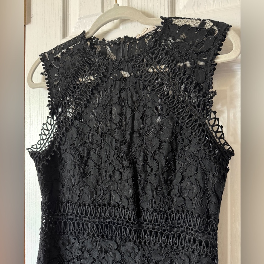 Elegant Black Lace Dress